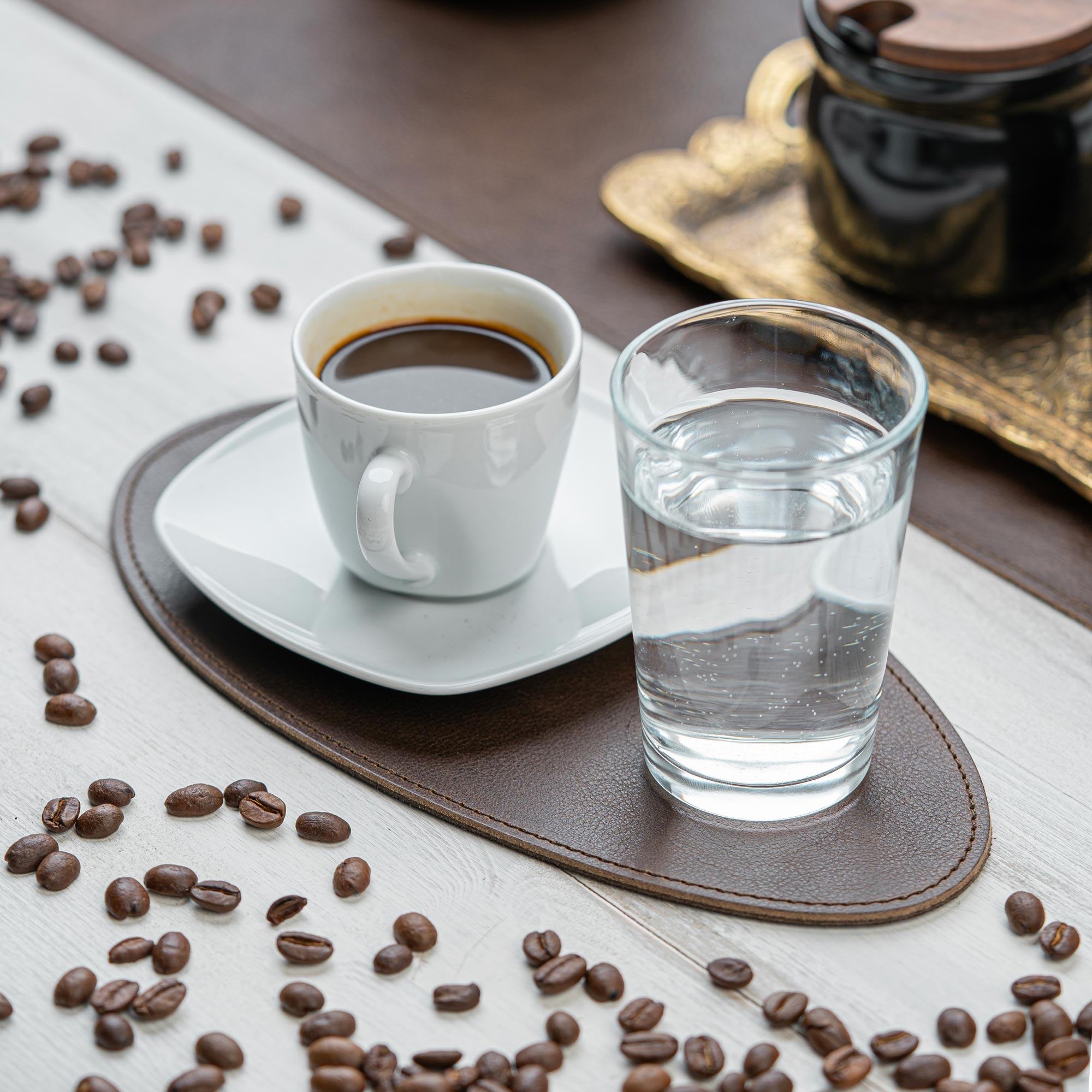 Dessous de Verre Personnalisé en Cuir Nappa Large – Élégance et Antidérapant pour Tasses et Bouteilles 0