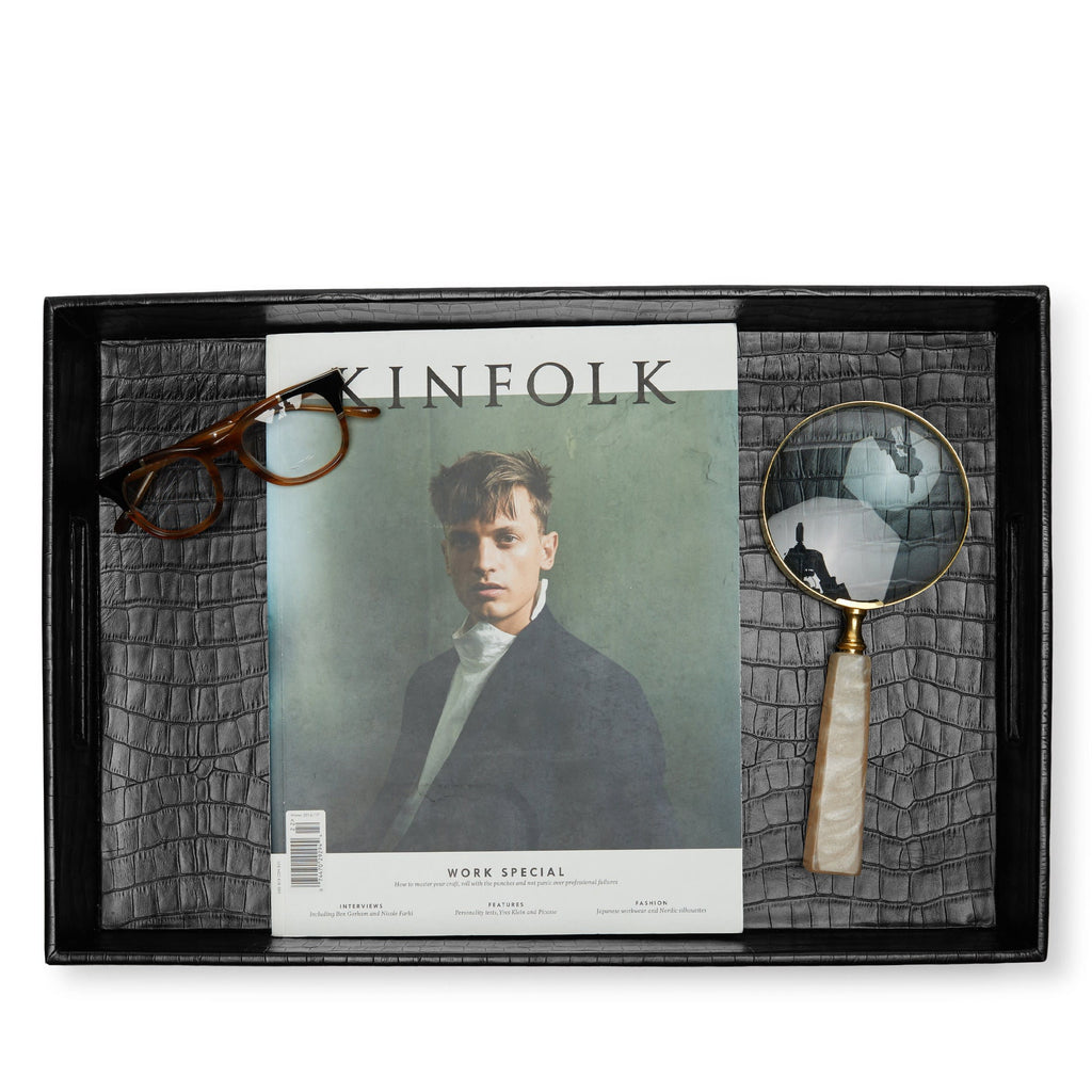 Plateau décoratif en cuir noir façon crocodile 1