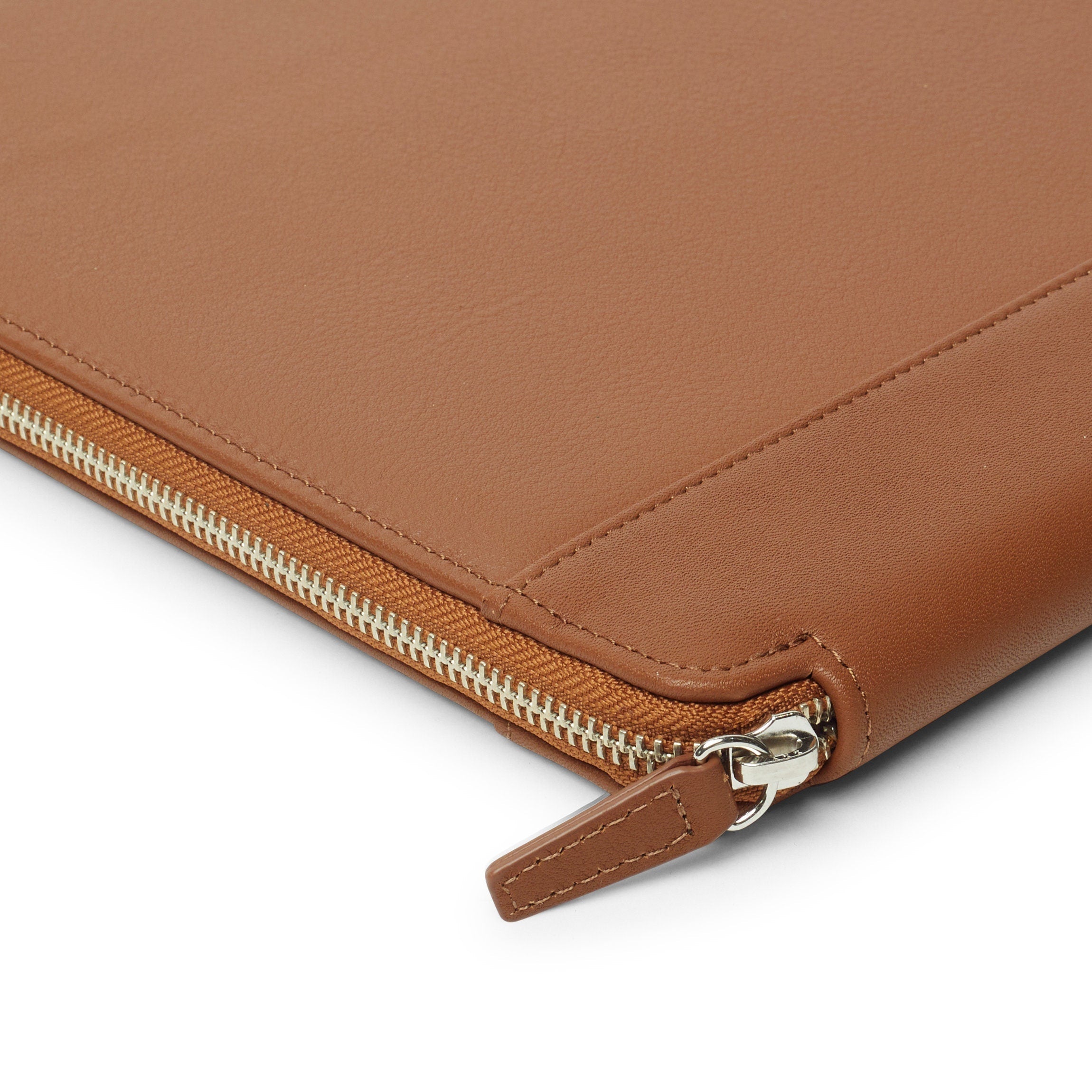 Portefeuille zippé pour gaucher, couleur cognac 3