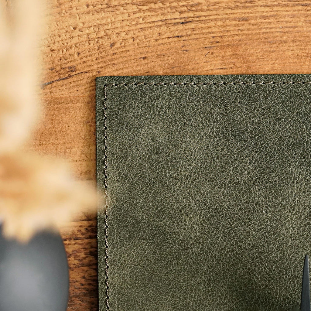 Set de Table en Cuir Nappa Italien Rectangulaire – Résistant à l'Eau et Design Élégant pour Table 5