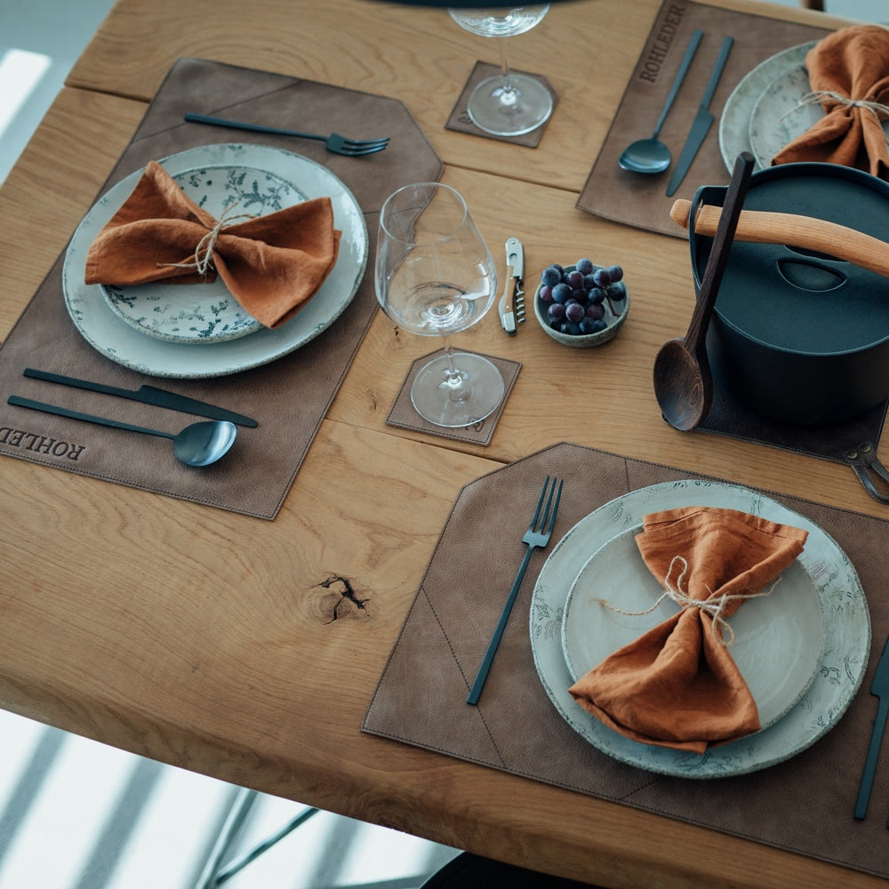 Set de Table en Cuir Nappa Italien Résistant à l'Eau – Design Moderne et Facile à Nettoyer 1