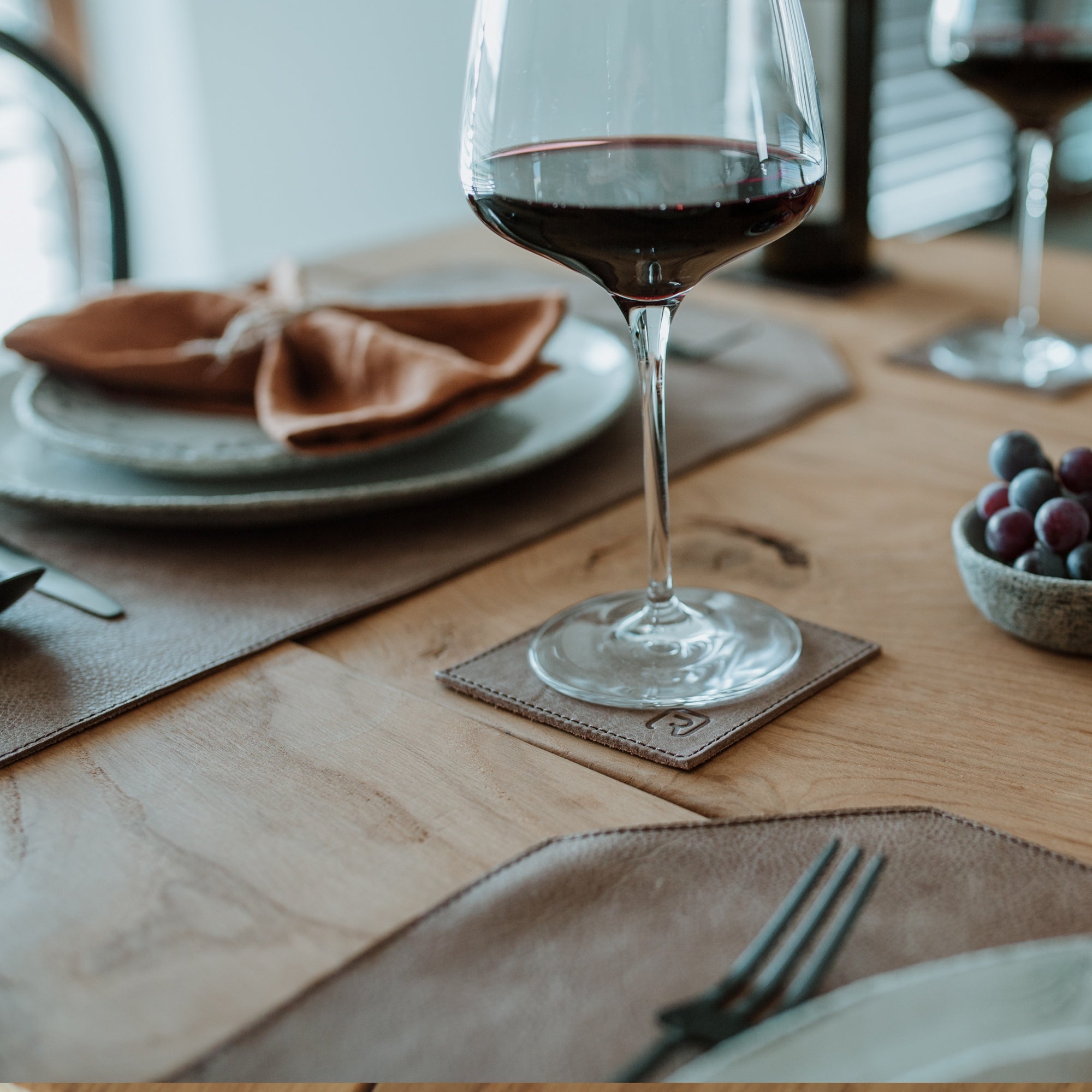 Set de Table en Cuir Nappa Italien Résistant à l'Eau – Design Moderne et Facile à Nettoyer 6