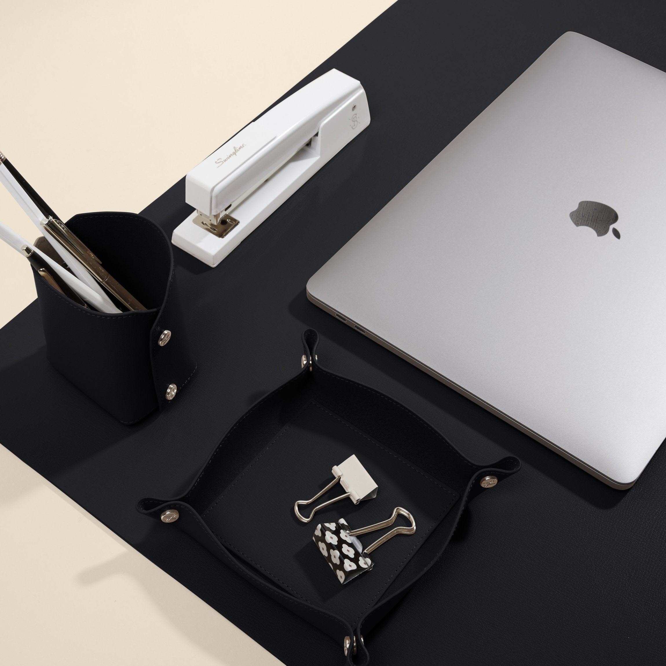 Sous-main de bureau moderne noir 1